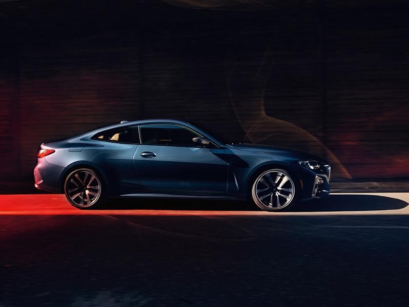 2021 BMW 4Series Coupe Side Shot Passenger In Tunnel