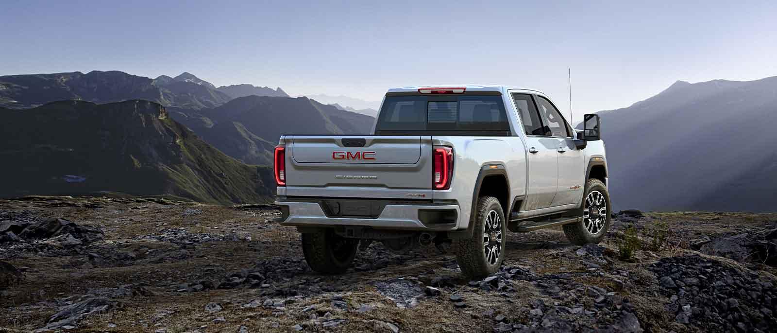 2021 SIERRA HD AT4 SHOWN