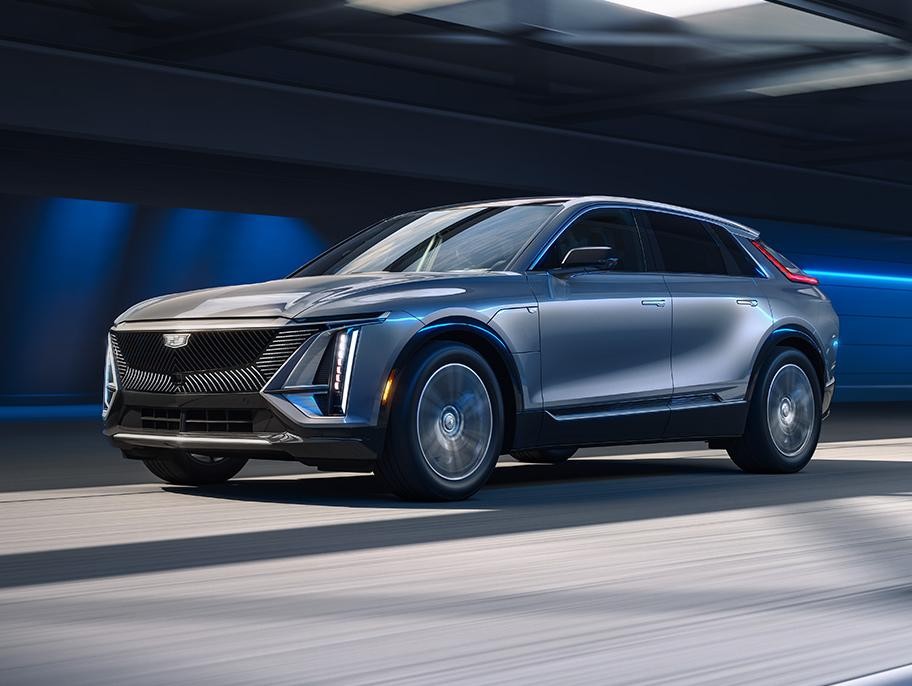 MAGNIFICENCE ELECTRIFIED.