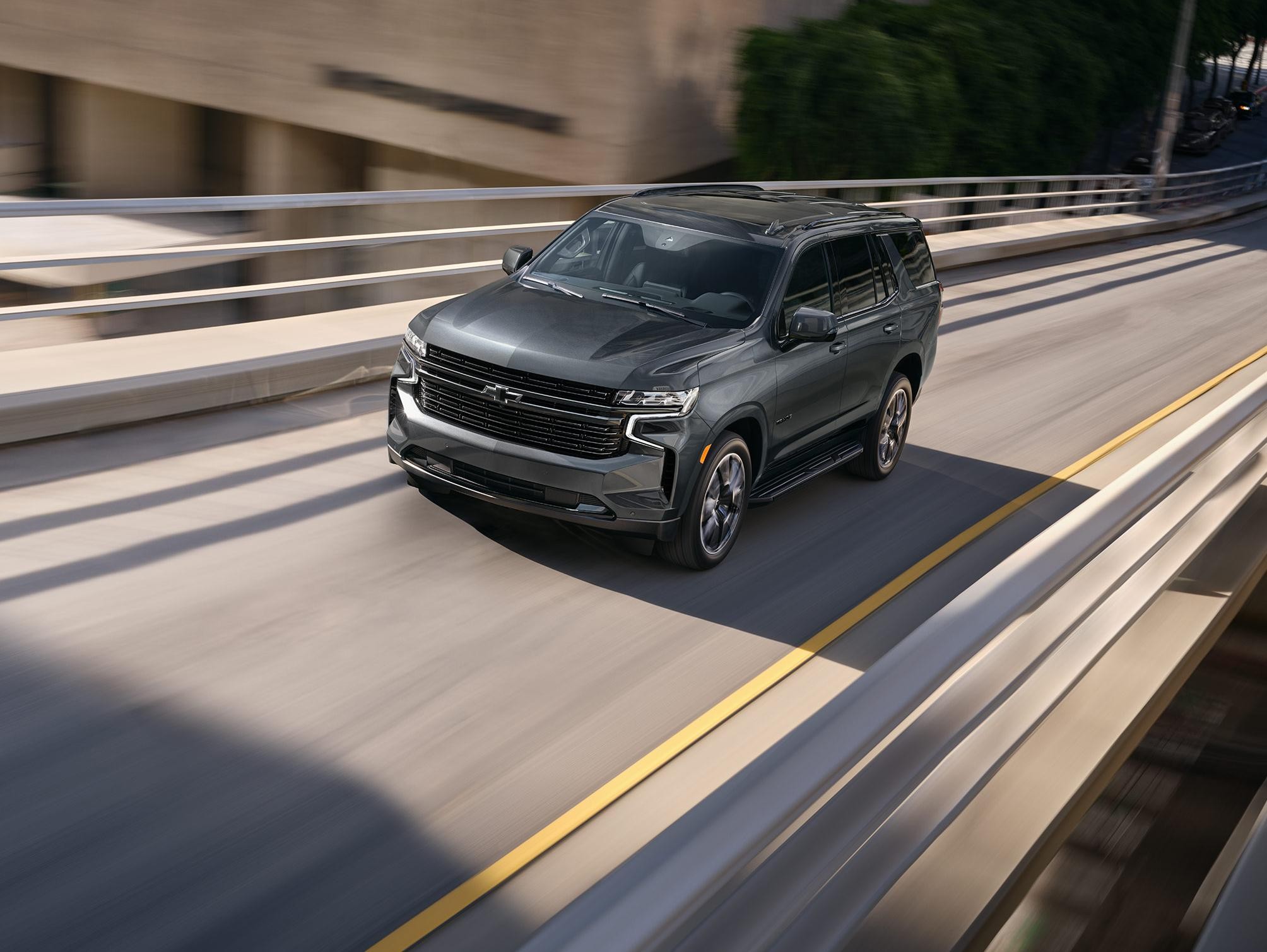 2021 Tahoe RST Shadow Grey  