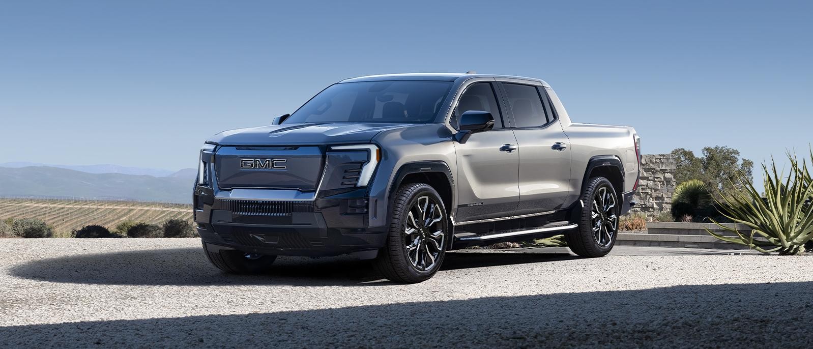 INTRODUCING THE SIERRA EV DENALI INTRODUCING THE SIERRA EV DENALI