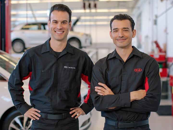 Service technician at Kia