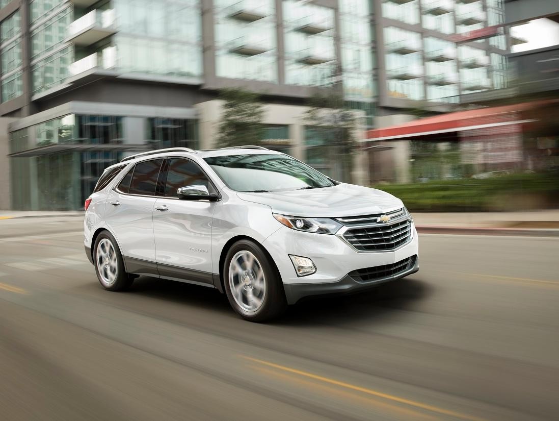 2019 Chevy Equinox White 