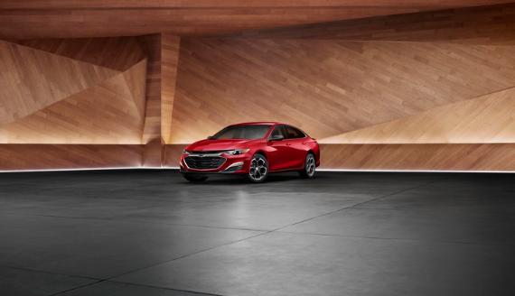 Malibu 2019 red