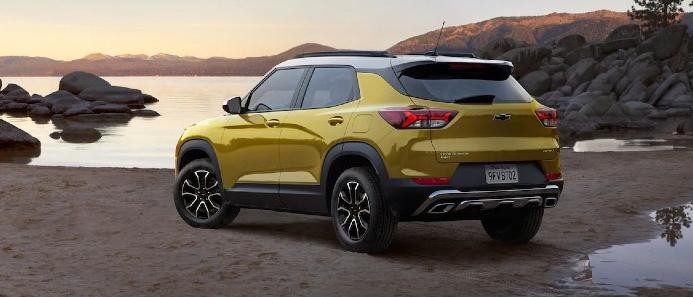 rear exterior view of the 2023 chevy Trailblazer