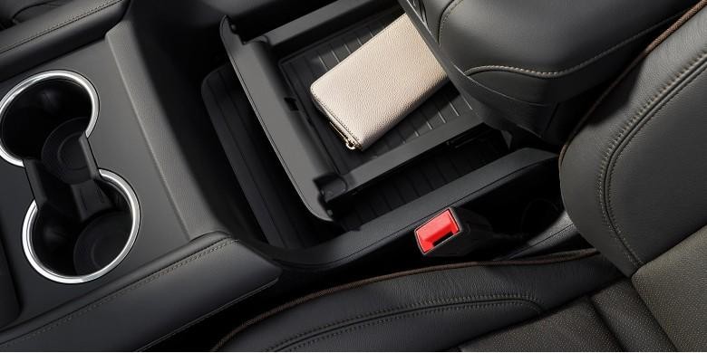 Interior of the 2024 Chevy Tahoe