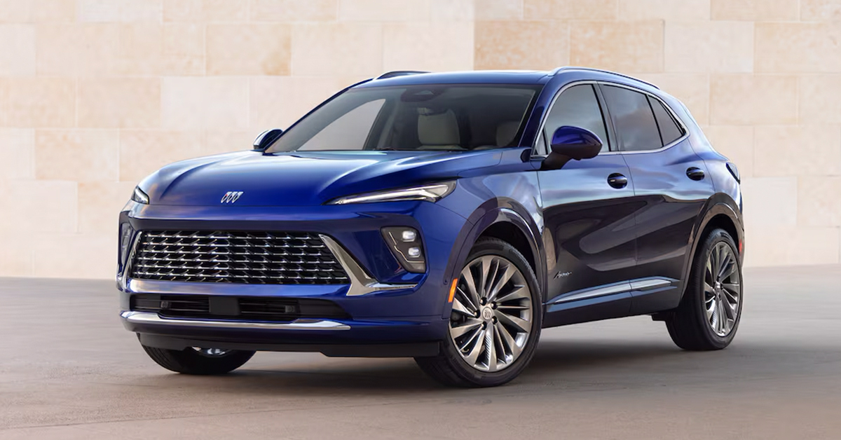 2025 Buick Envision SUV front Exterior in blue