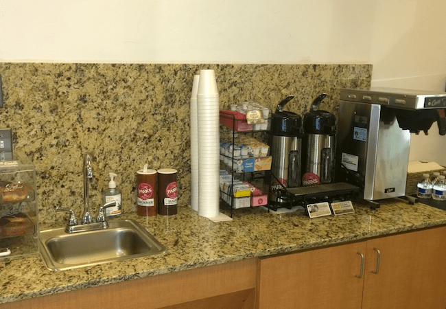 Findlay Buick GMC Prescott Amenities Refreshments Findlay Buick GMC Prescott Amenities Refreshments