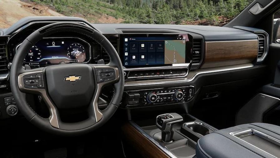 2022 Chevy Silverado 1500 Interior