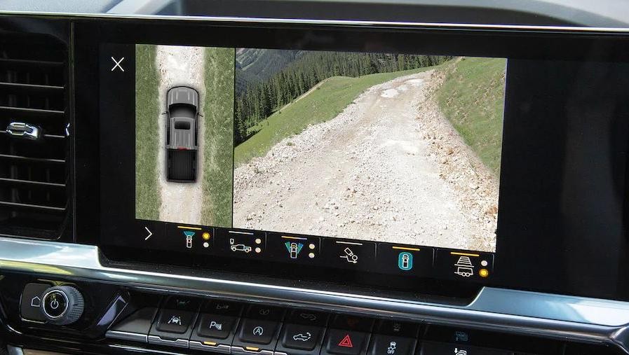 2022 Chevy Silverado 1500 Technology