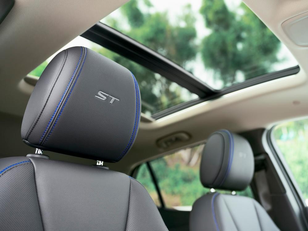 The Seats of the Buick Encore GX Sport Touring trim.