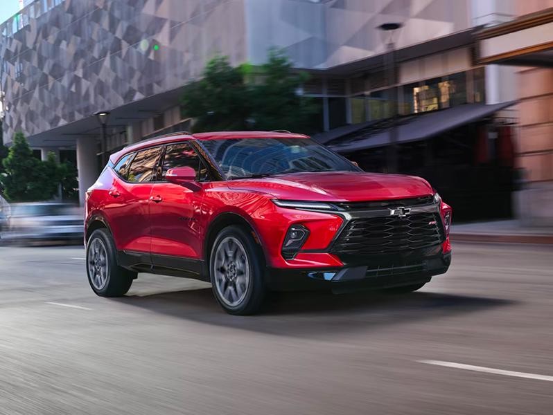 Chevy Blazer 2023 driving on road