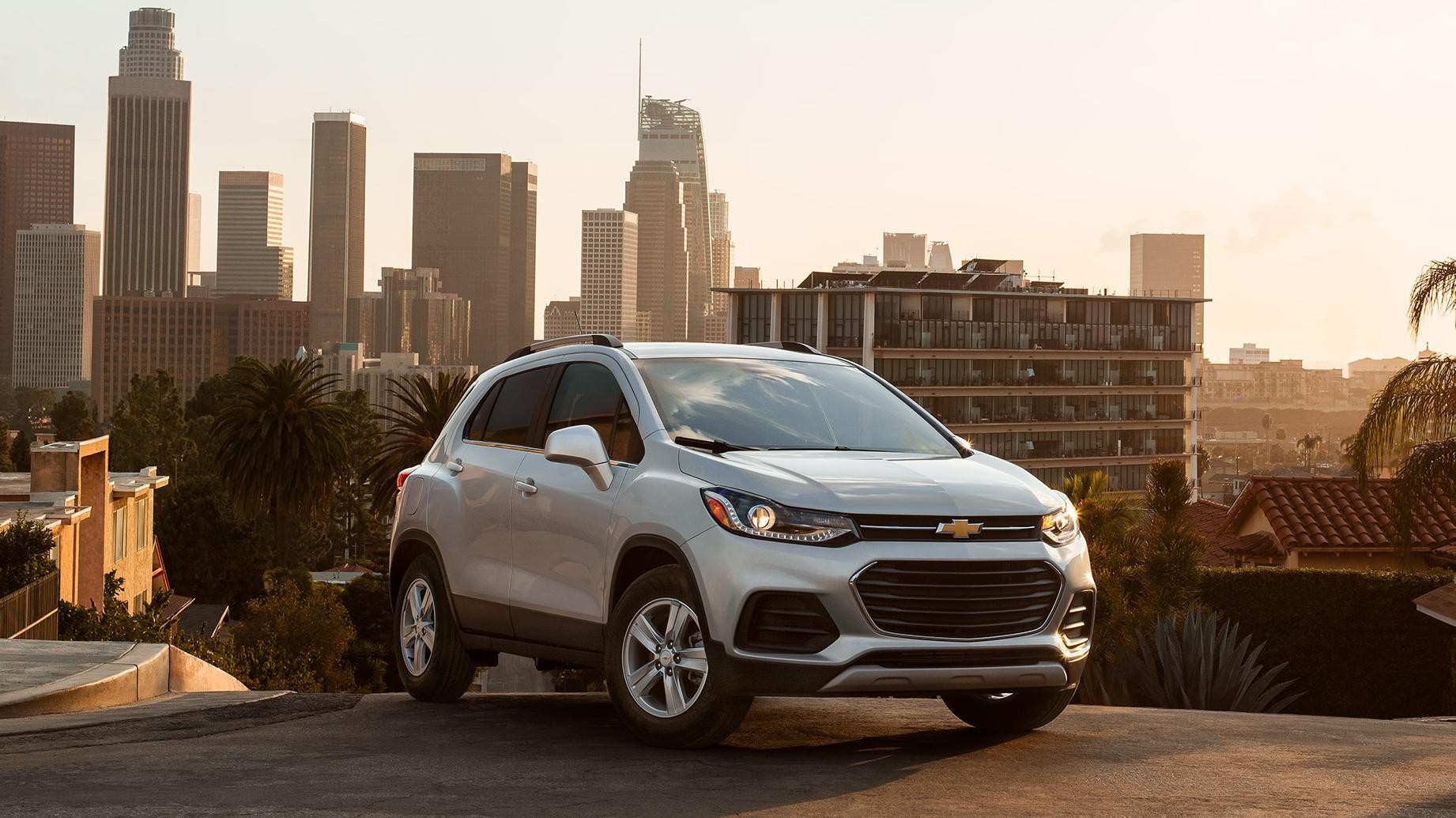2021_Chevrolet_Trax_LT_Life_Silver!Ice_Center_Scenic,City