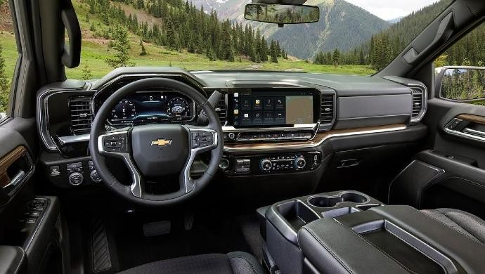 22 silverado 1500 tech