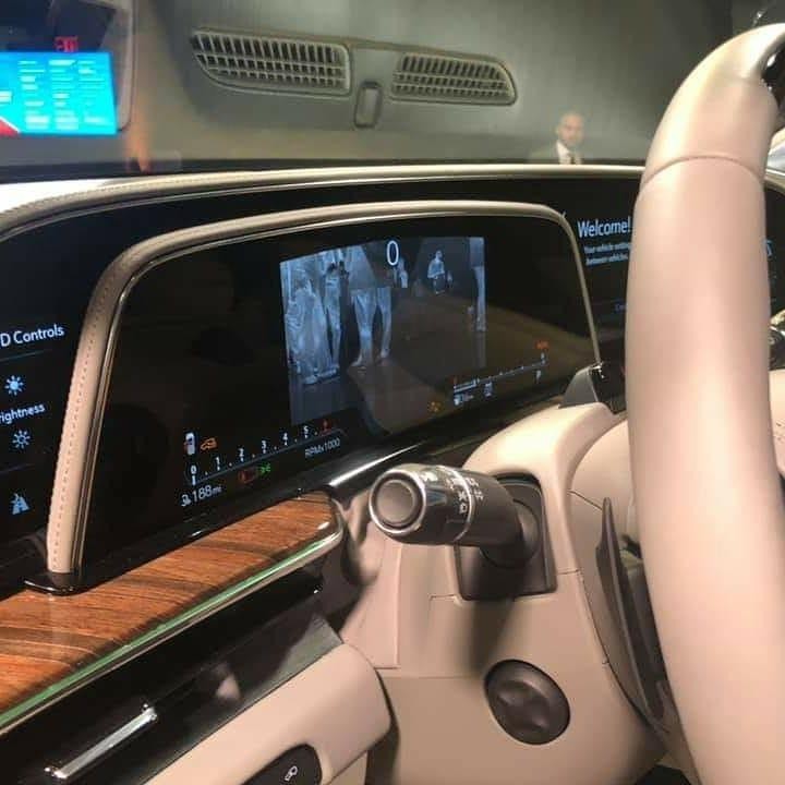 Cadillac Escalade Interior