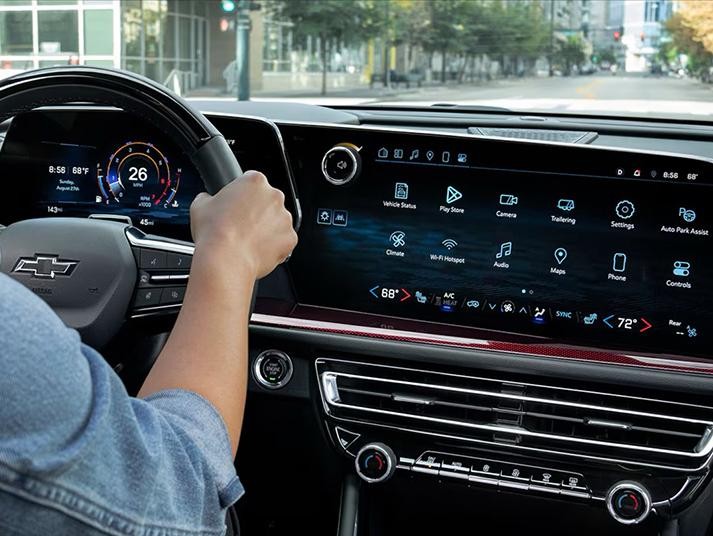 2025 Chevrolet Traverse technology features