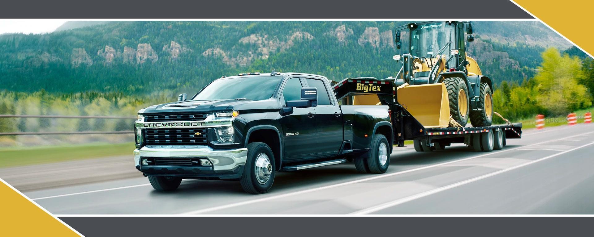 Chevrolet Silverado Hd: From 18,510 Lbs. To 36,000 Lbs. Image