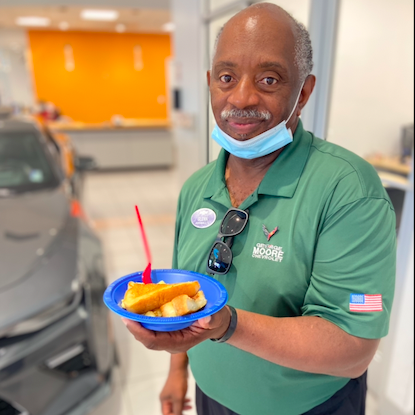 Lynch's Mac and Cheese Day - 1