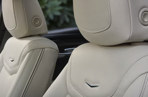 PREMIUM FRONT SEATING