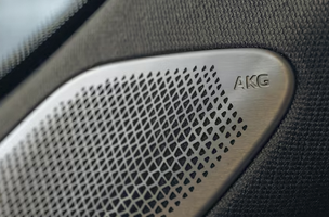 AKG