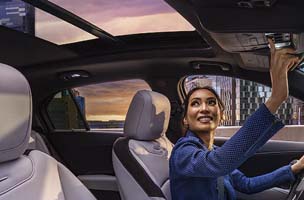 2025 Cadillac XT4