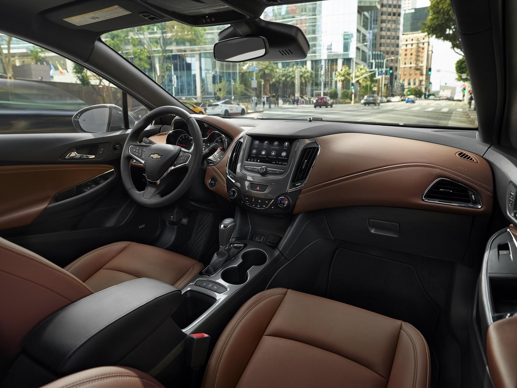 Chevrolet Interior Features 