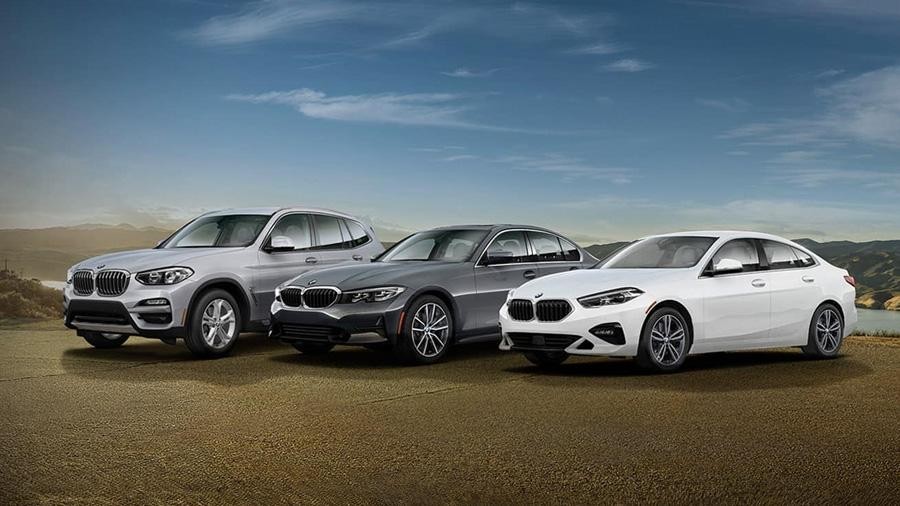 Packshot of BMW line-up outside