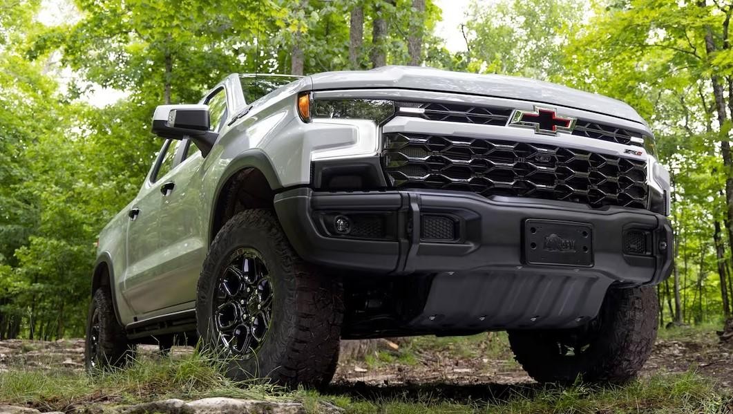 2024 Chevrolet Silverado 1500 Performance