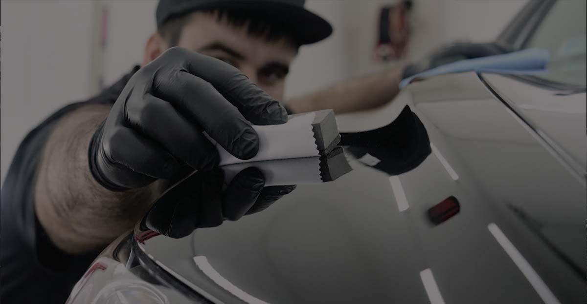 EXTERIOR DETAIL FULL DETAIL