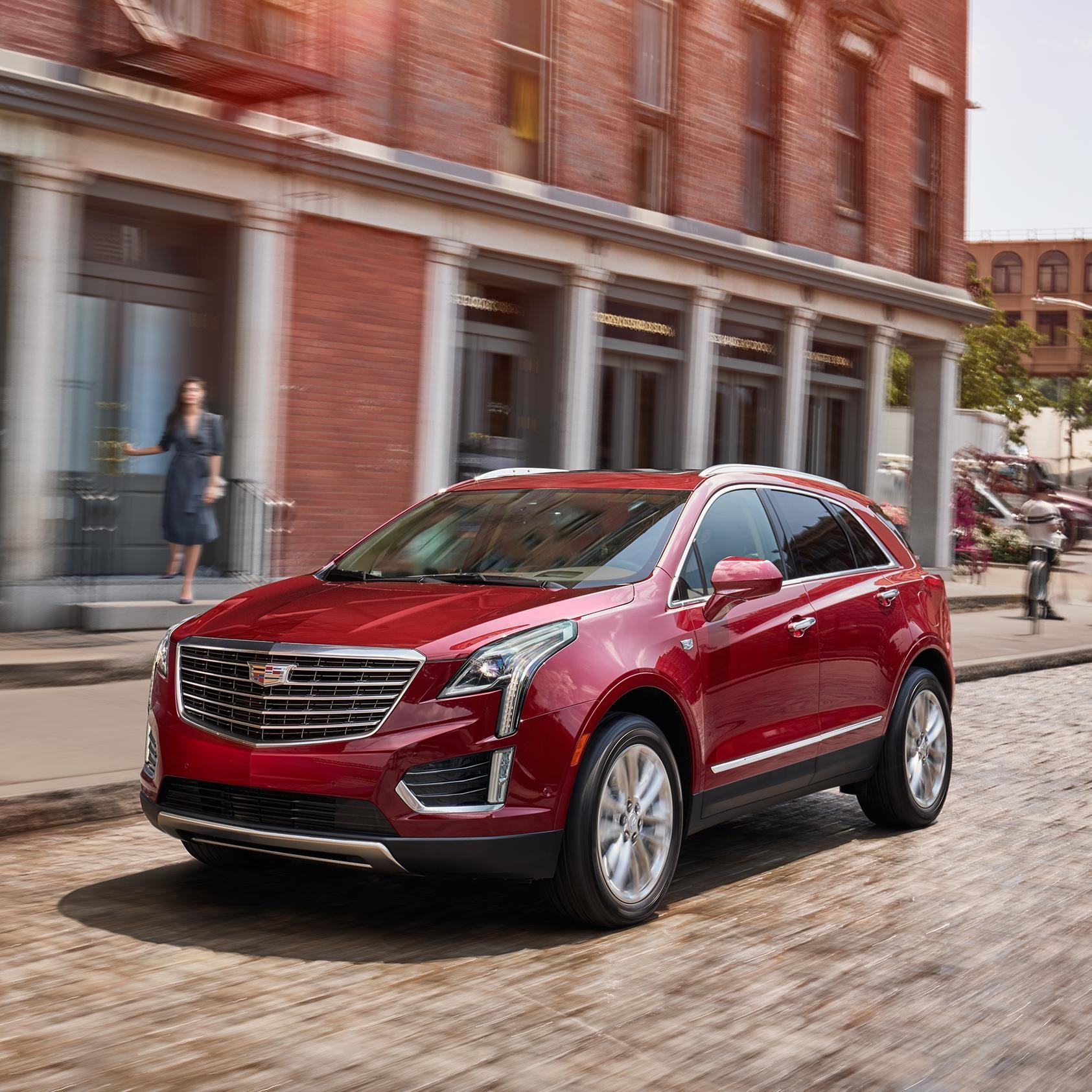 2018 Cadillac XT5 | Lifestyle | Buildings Movement background Red Vehicle