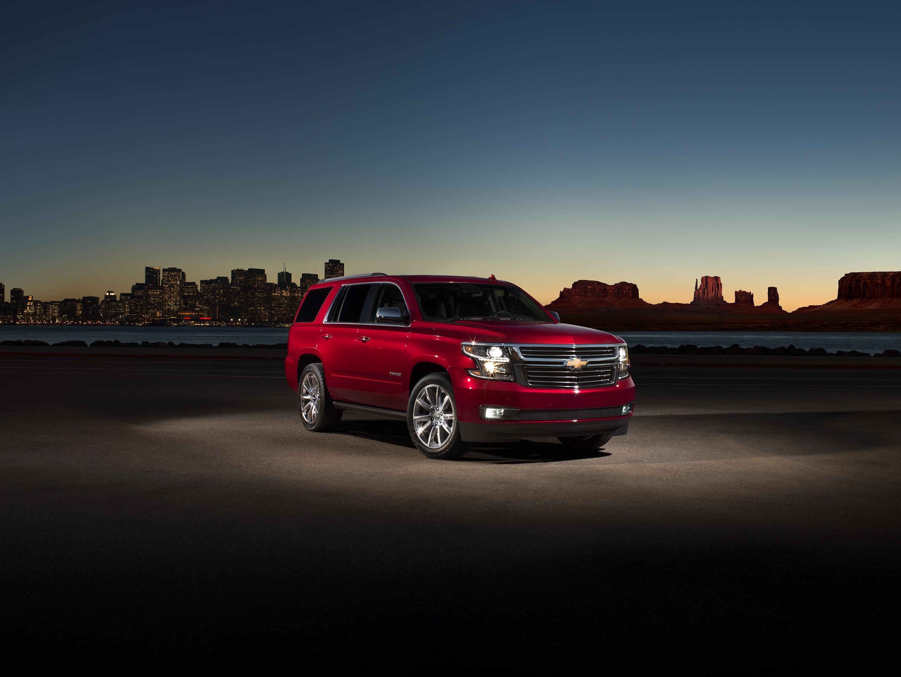 2018 Chevrolet Tahoe | Lifestyle | Night Skyline
