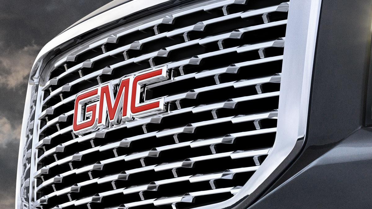 Front grille of a GMC Acadia with GMC Logo