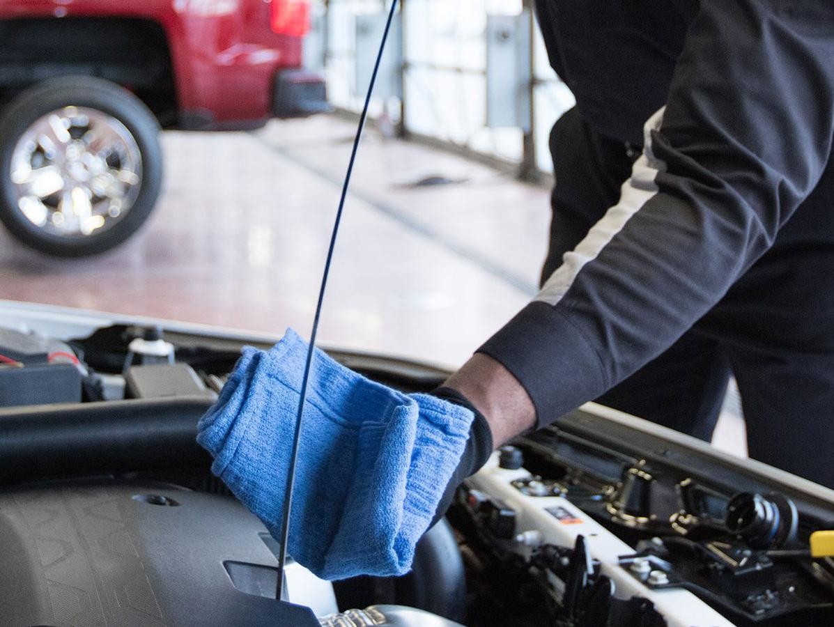 Chevrolet Express Service