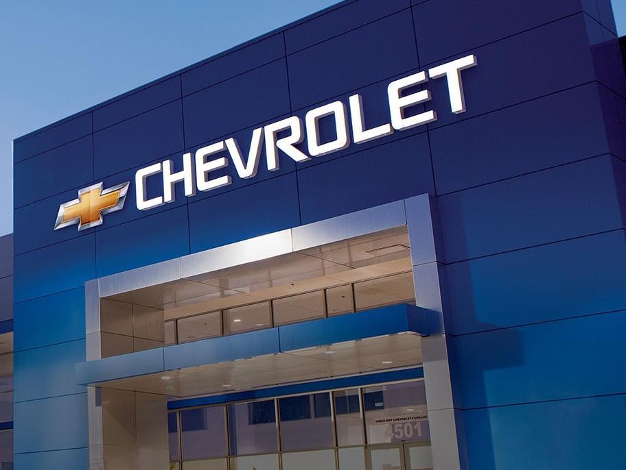 used car dealer
