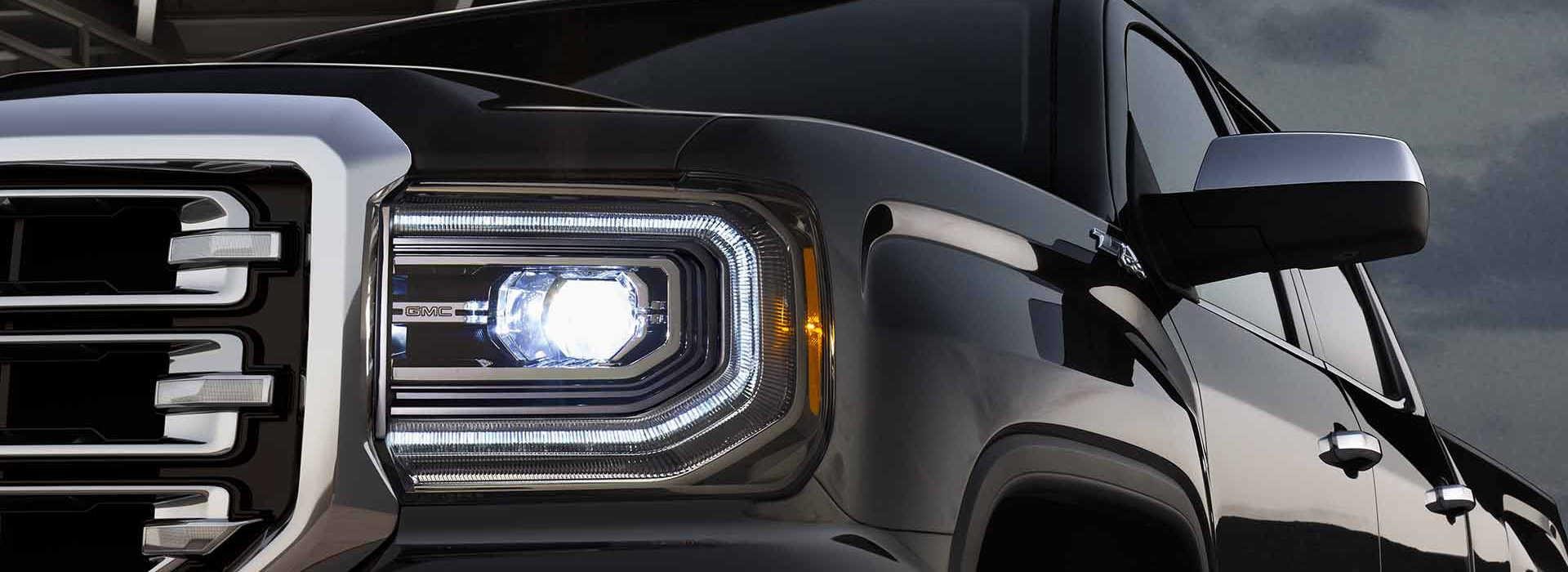 Closeup shot of a 2018 GMC Sierra's front