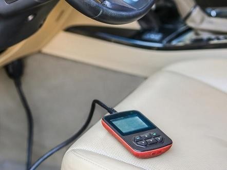 Vehicle Diagnostic Device
