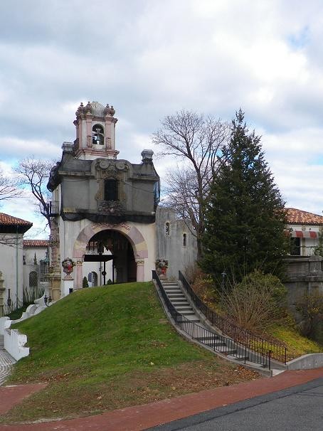 Vanderbilt By Dmadeo - Own work&comma; CC BY-SA 3&period;0