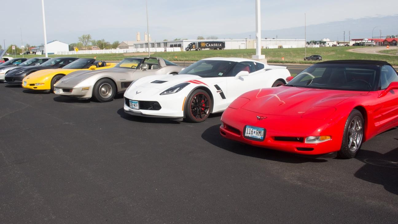2018 Corvette & Classic Car Roll-in