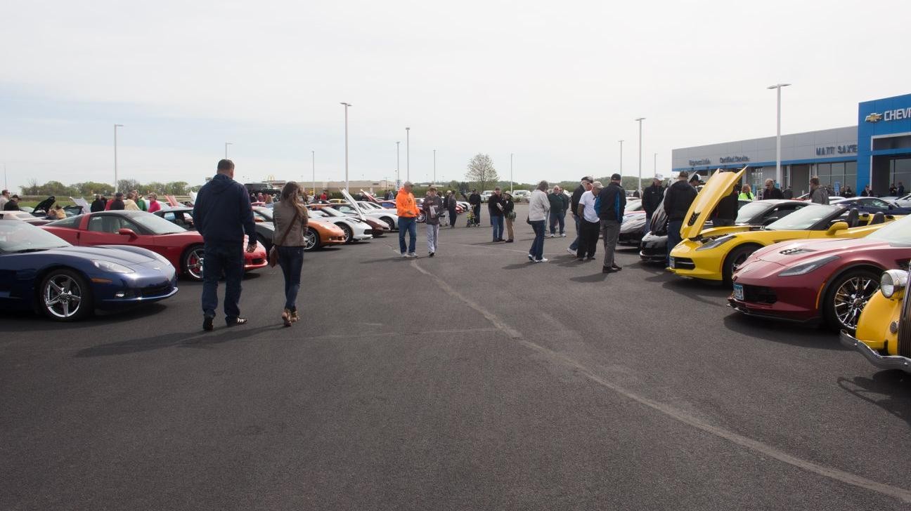 2018 Corvette & Classic Car Roll-in